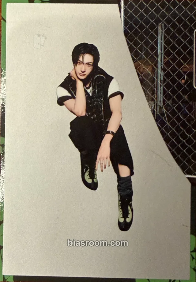 Donghwa KickFlip KICK OFF THE WALL Pt 1 K-pop photocard