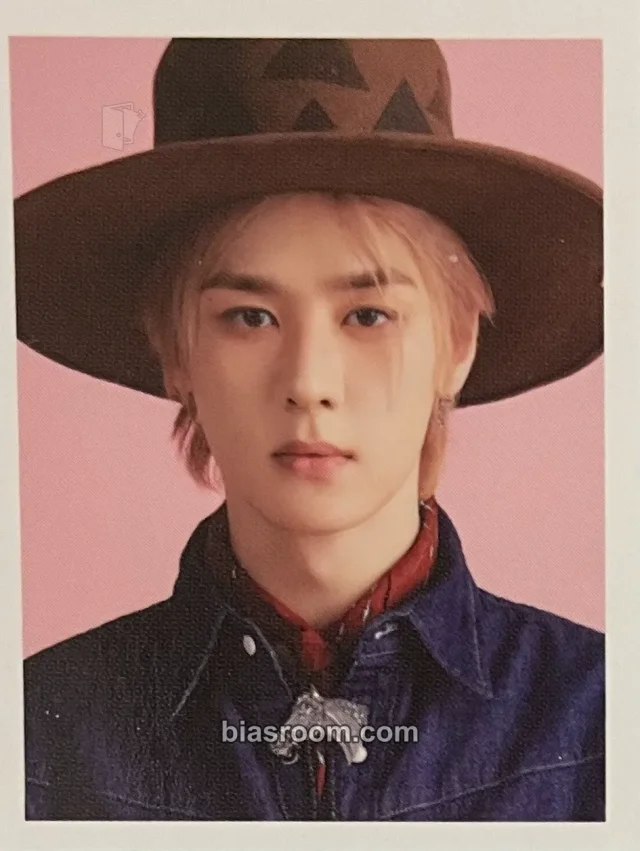 Photocard K-pop Kun WayV Give Me That