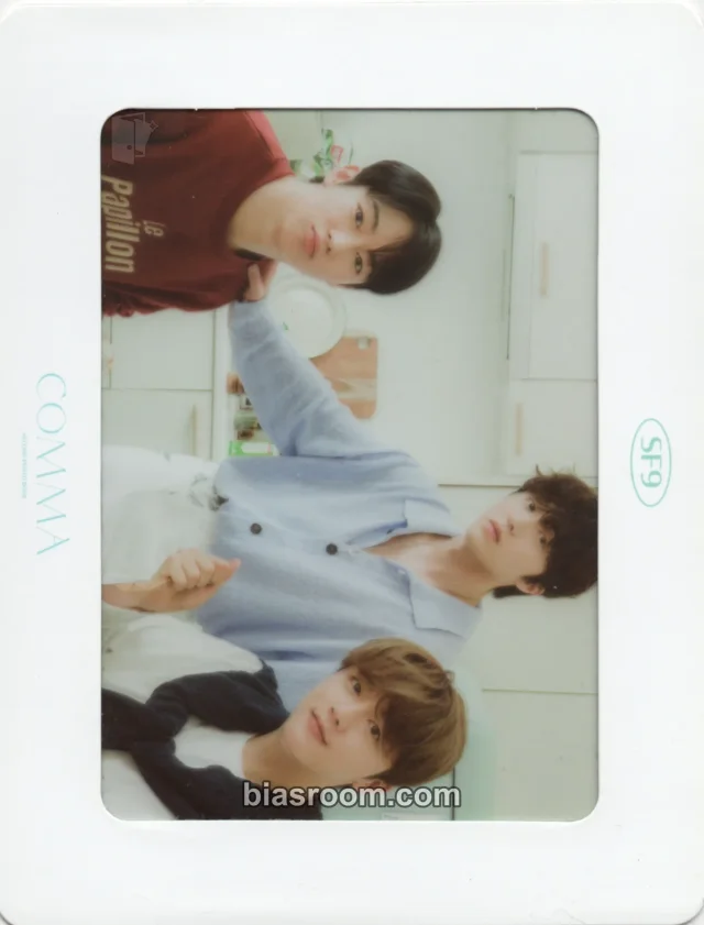 SF9 2ND PHOTOBOOK K-pop photocard