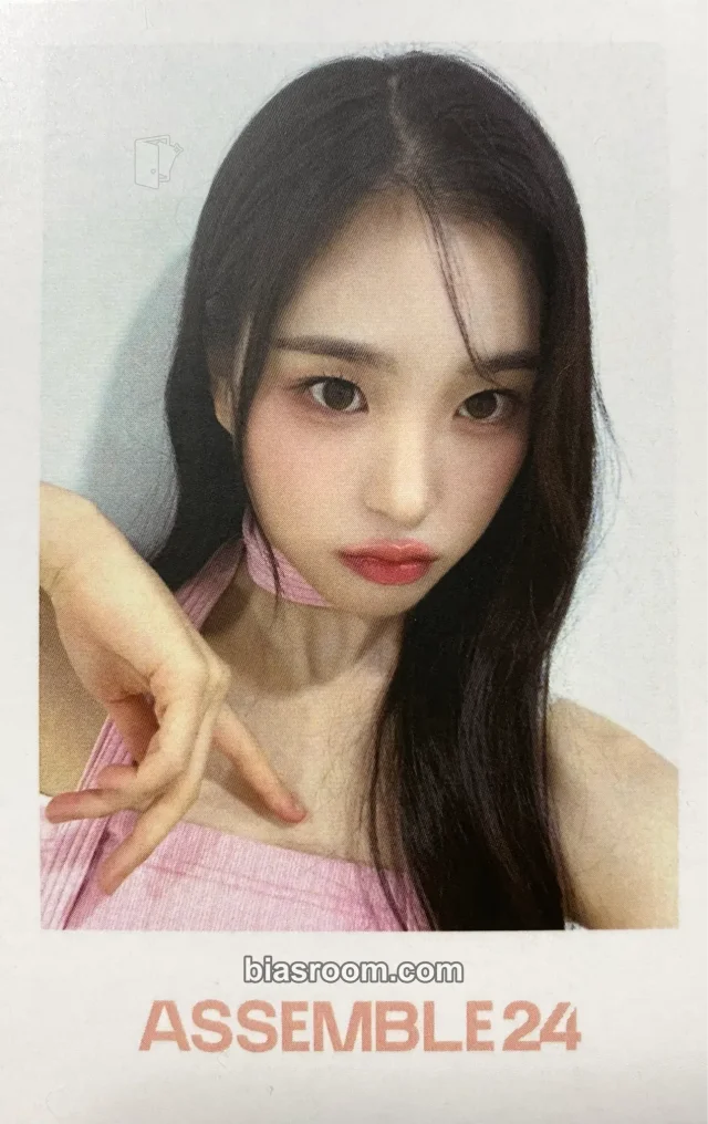Jiyeon tripleS Assemble24 K-pop Photocard