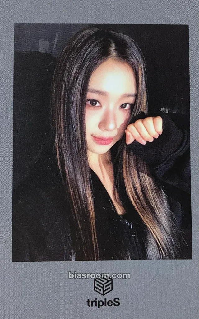Photocard K-pop Chaeyeon tripleS Assemble24
