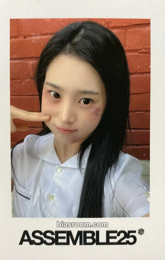 Jiyeon tripleS Assemble25 K-pop Photocard