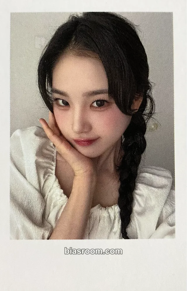 Jiyeon tripleS Assemble25 K-pop Photocard