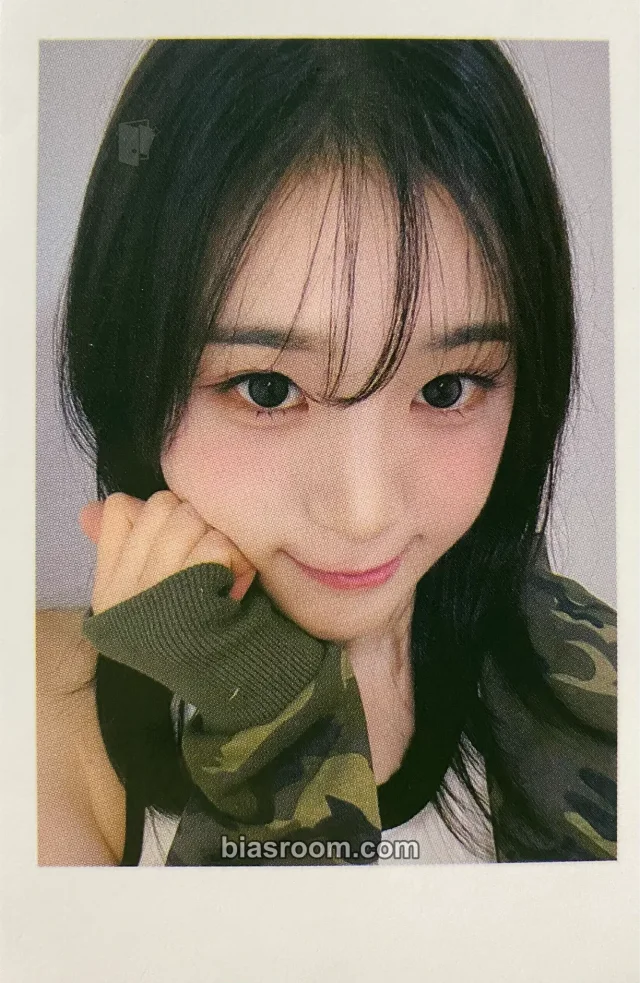 Jiyeon tripleS Assemble25 K-pop Photocard