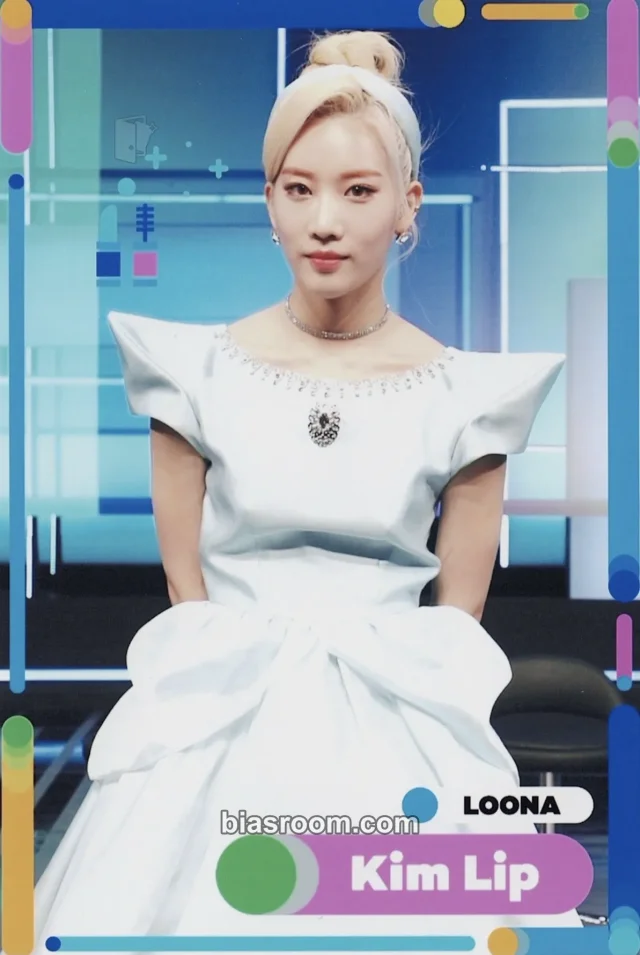 Kim Lip LOONA KCON:TACT Season 2 K-pop photocard