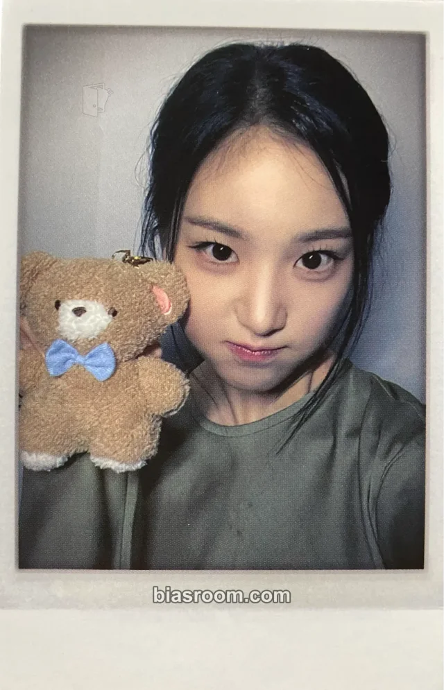 Jiyeon tripleS Assemble24 K-pop Photocard