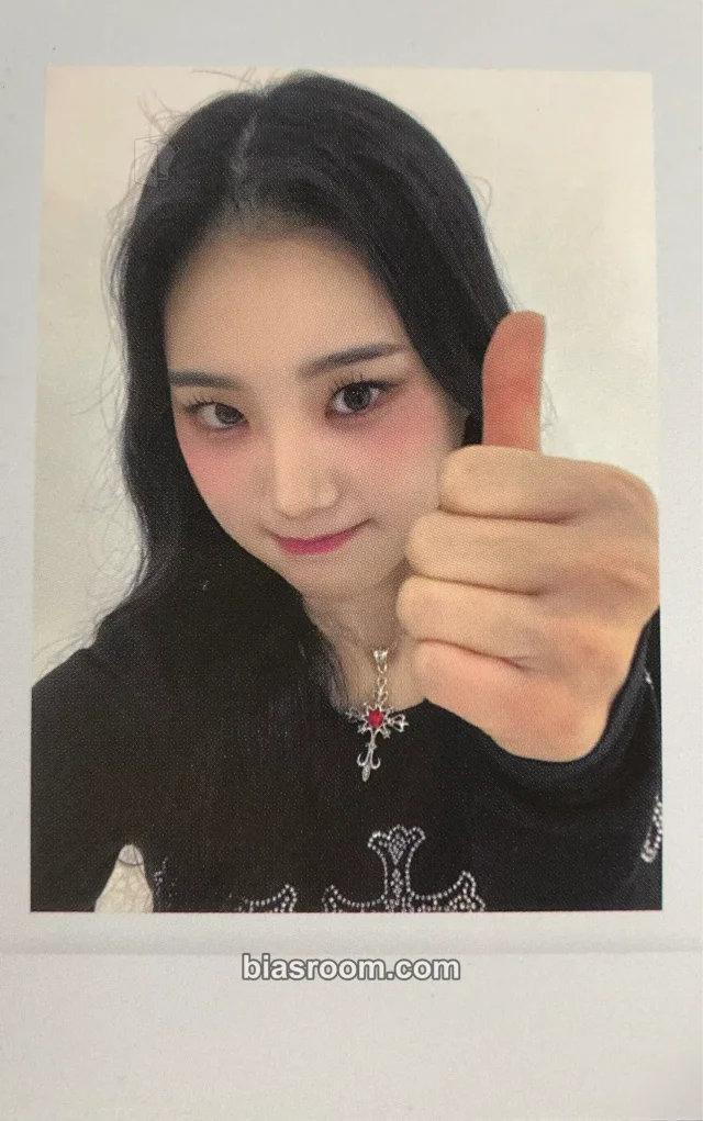 Jiyeon tripleS Assemble24 K-pop Photocard