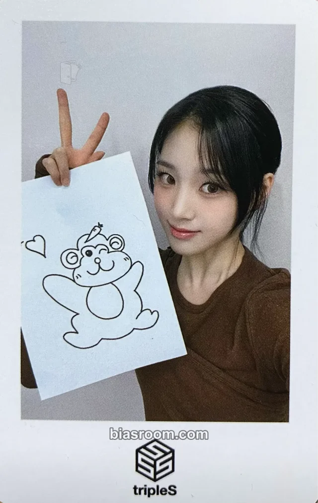 Jiyeon tripleS Performante K-pop Photocard