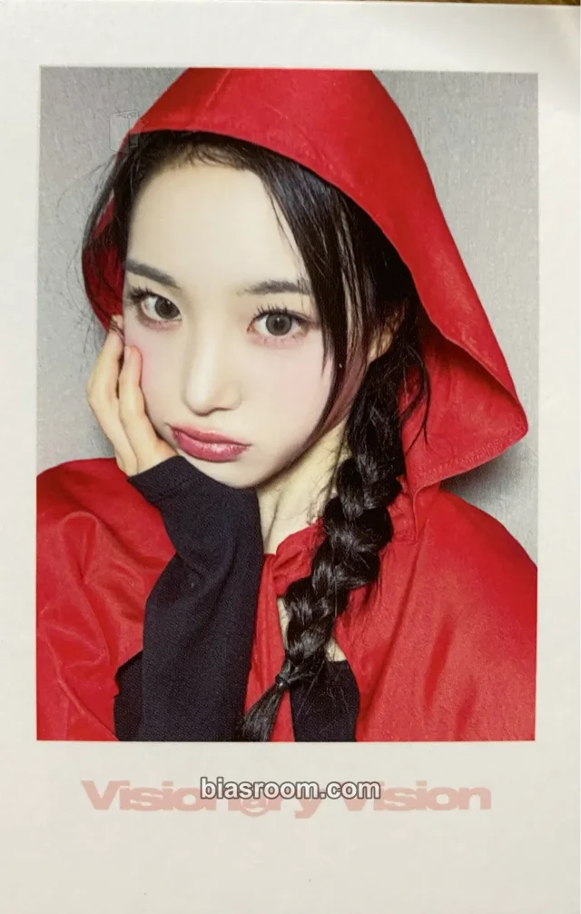 Jiyeon tripleS Performante K-pop Photocard
