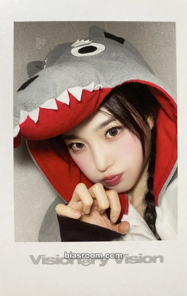 Jiyeon tripleS Performante K-pop Photocard
