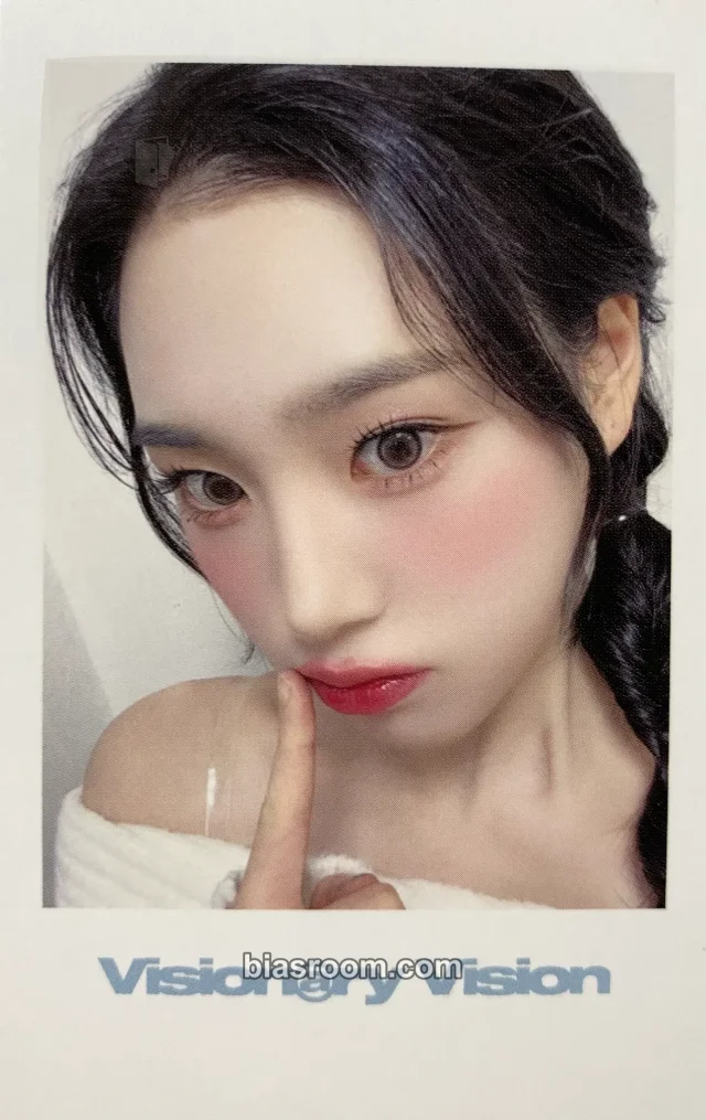 Jiyeon tripleS Performante K-pop photocard