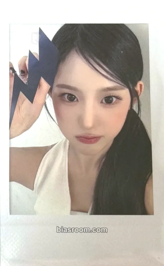 Jiyeon tripleS LOVE&POP pt.2 K-pop Photocard