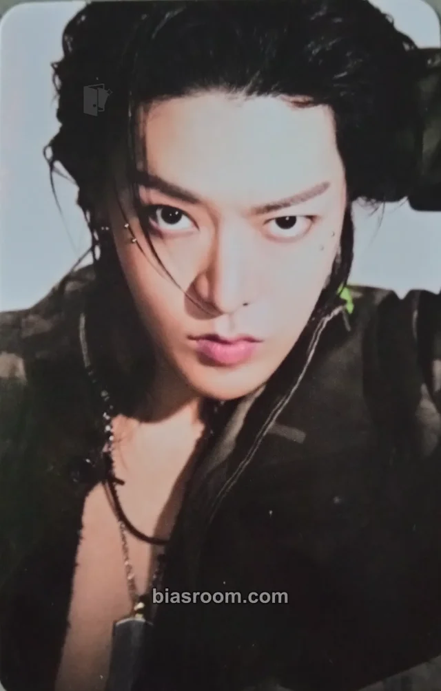 Yuta NCT 127 BLINGY K-pop photocard