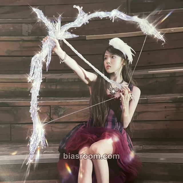 Jiwoo NMIXX Strange Muse K-pop photocard