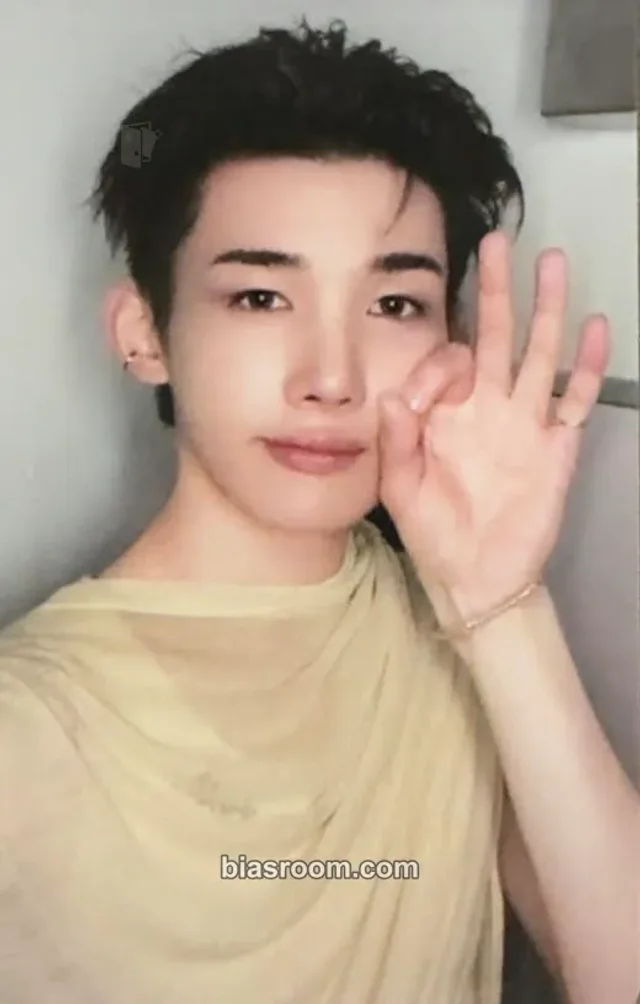 Photocard K-pop Jo &TEAM Mark on Me