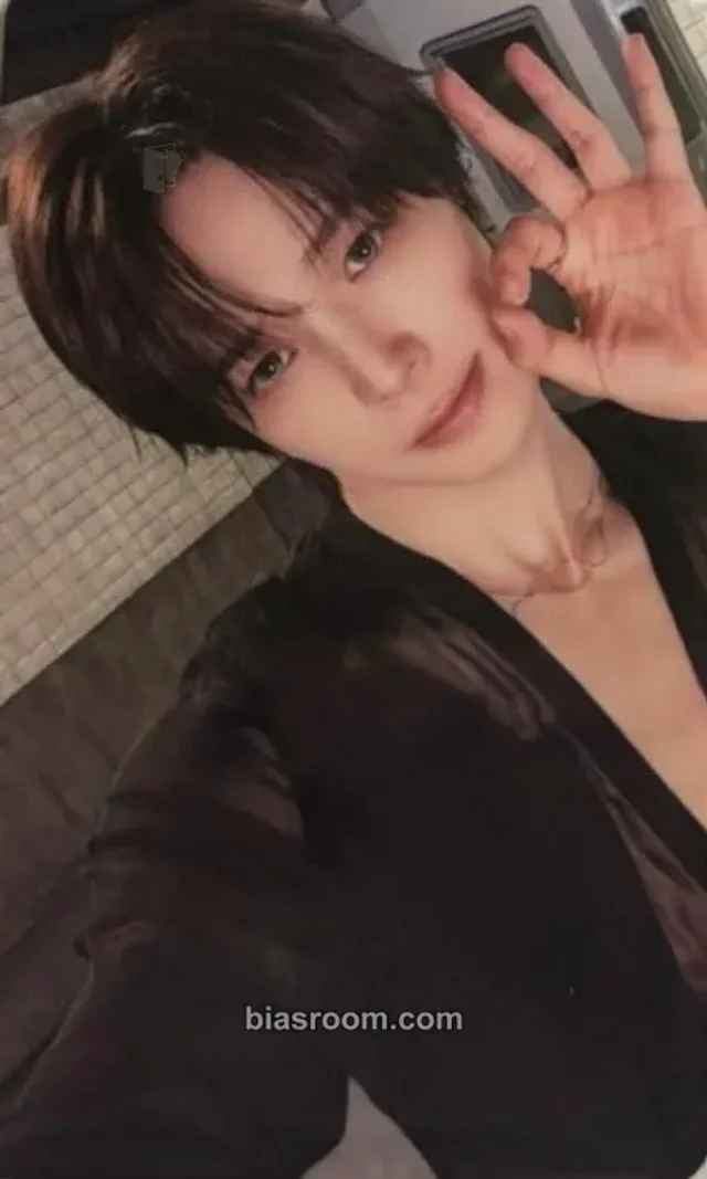 Photocard K-pop K &TEAM Mark on Me