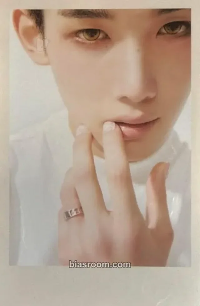 Jo &TEAM Mark on Me K-pop Photocard