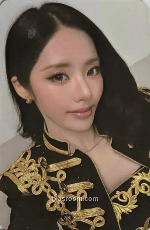 Jiwon fromis_9 2026 ASIA TOUR <TOMORROW GLOW.> K-pop photocard