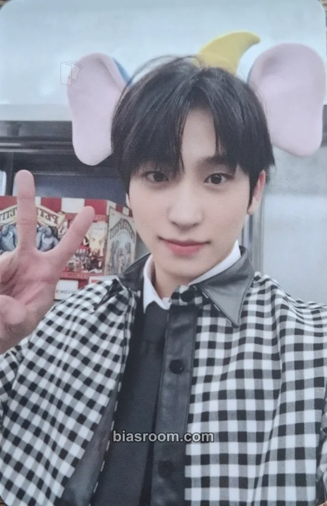 Sangyeon THE BOYZ DICON x THE BOYZ [BOn voYage] 2022 K-pop photocard