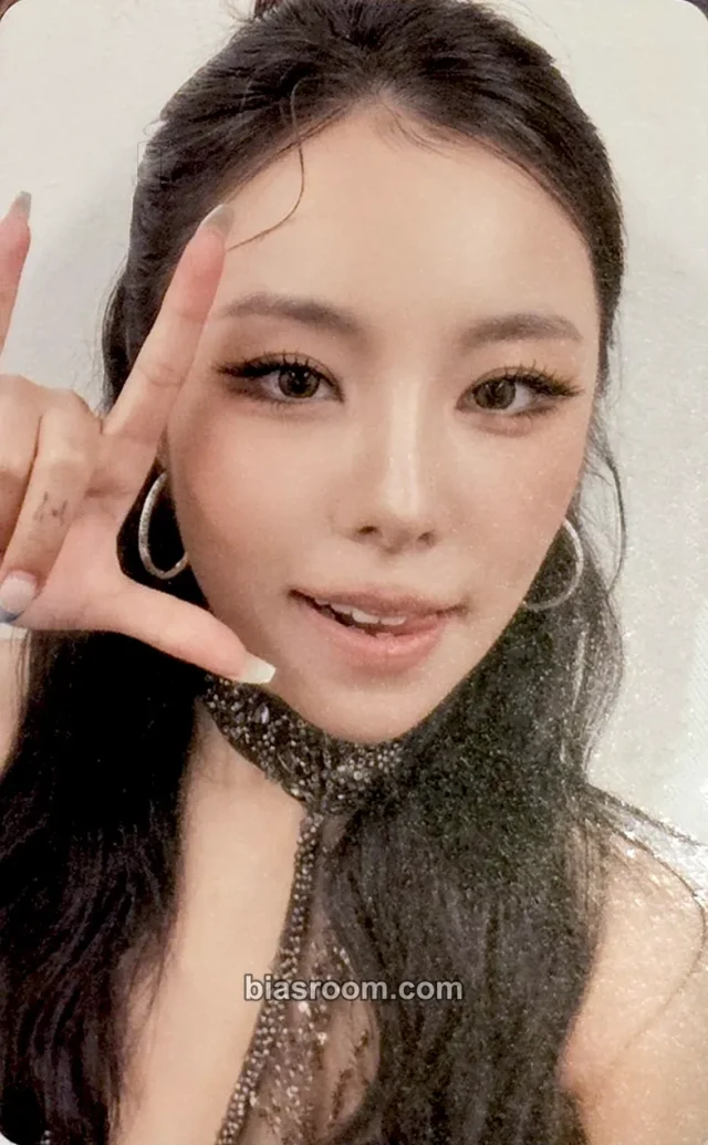 Wheein MAMAMOO 4WARD World Tour K-pop photocard