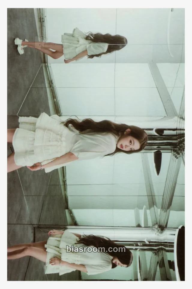 Wonyoung IVE 𝗗’𝗙𝗘𝗦𝗧𝗔 𝗧𝗛𝗘 𝗢𝗥𝗜𝗚𝗜𝗡 K-pop photocard