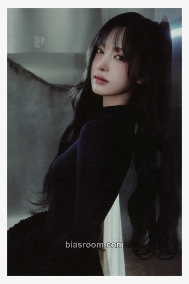Liz IVE 𝗗’𝗙𝗘𝗦𝗧𝗔 𝗧𝗛𝗘 𝗢𝗥𝗜𝗚𝗜𝗡  K-pop photocard