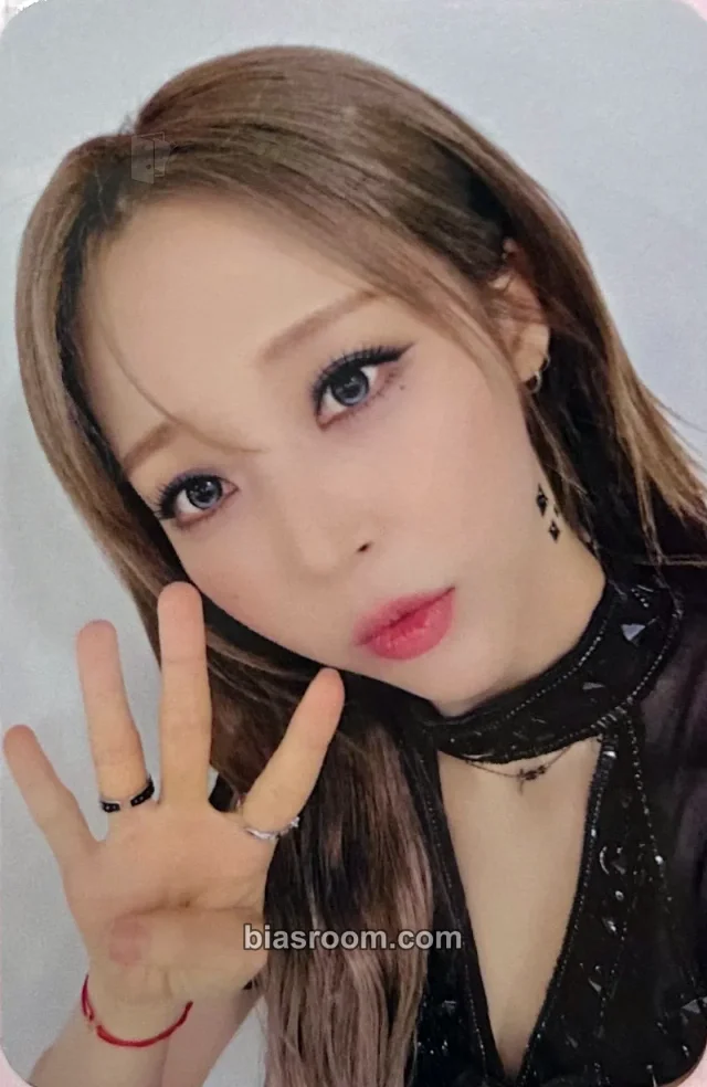 Moonbyul MAMAMOO 4WARD World Tour K-pop photocard