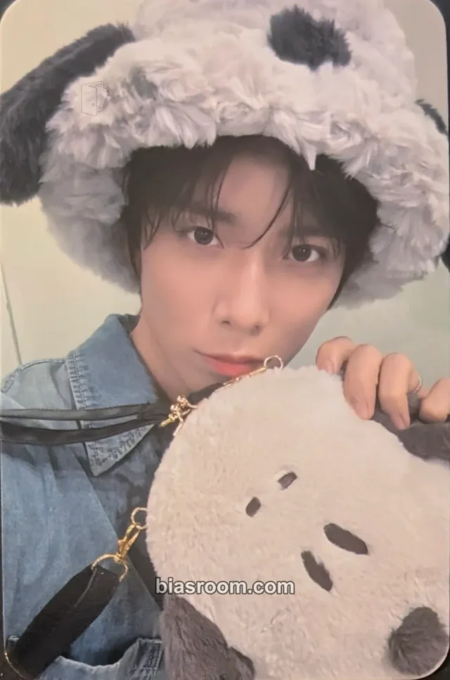 Hwiyoung SF9 About Love K-pop photocard