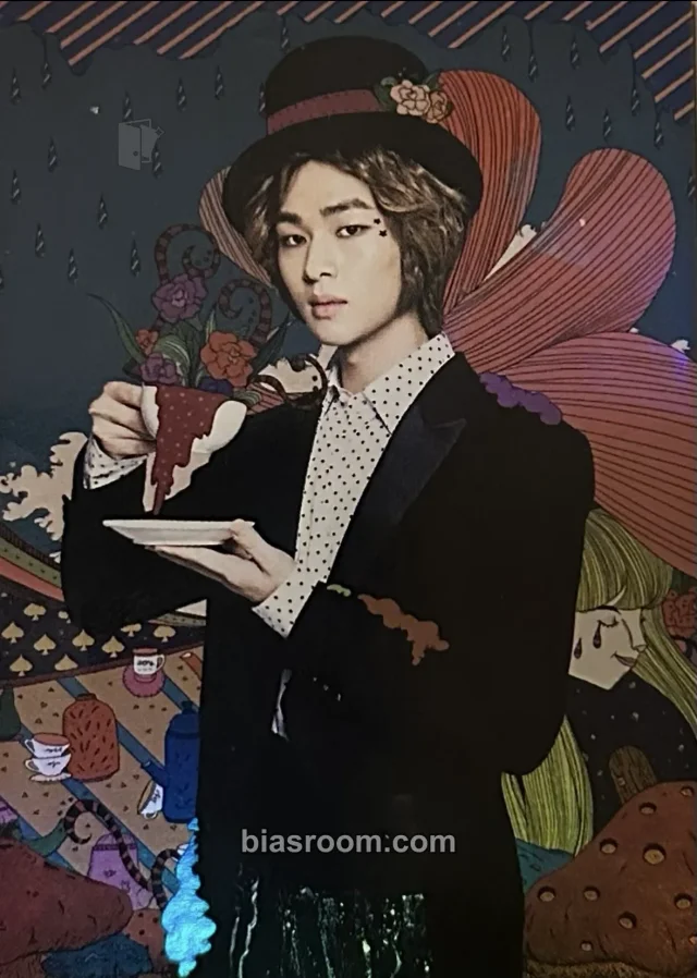 Onew SHINee SHINee in Wonderland K-pop photocard