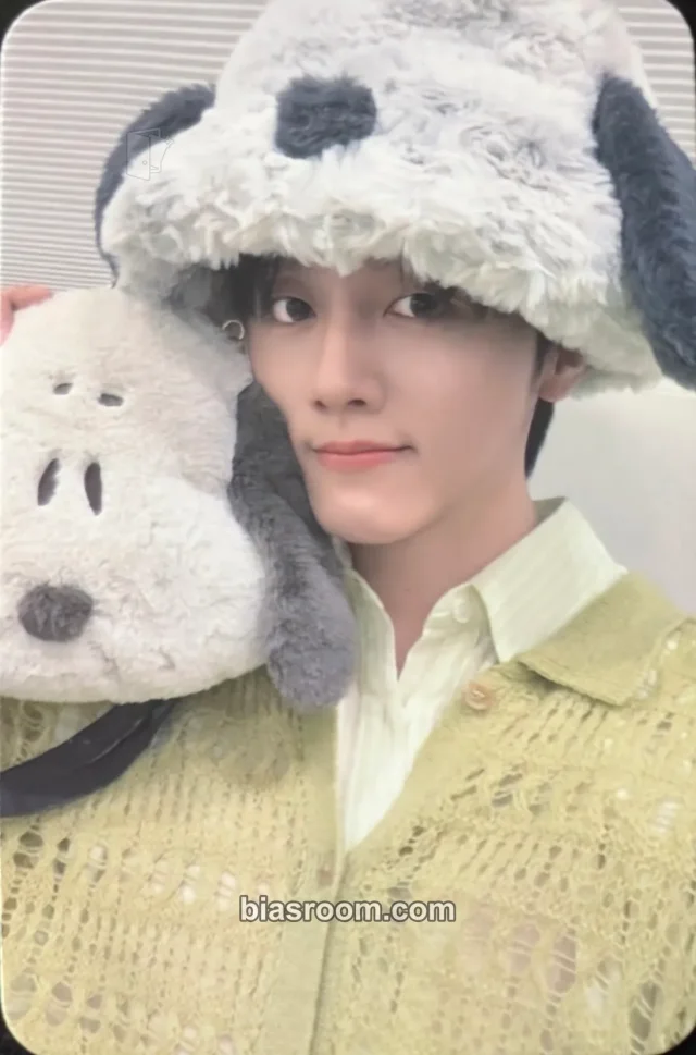 Youngbin SF9 About Love K-pop photocard