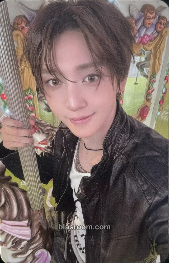 Donghyeon KickFlip KICK OFF THE WALL Pt 1 K-pop photocard