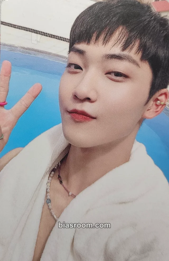 Kevin THE BOYZ Thrill-ing K-pop photocard