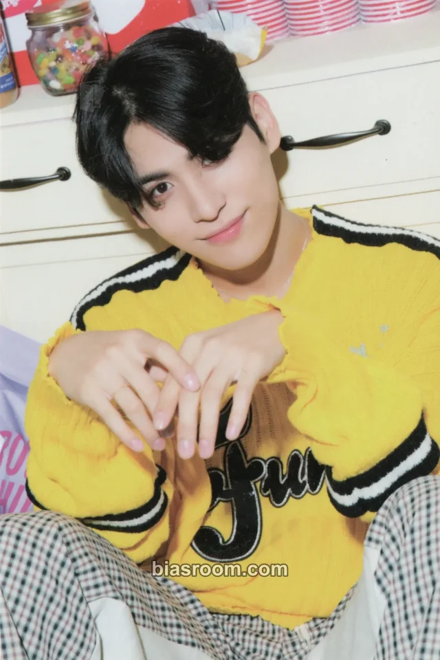 Yoo Taeyang SF9 5TH FANCLUB K-pop photocard