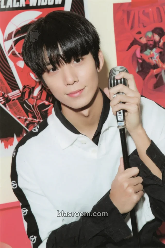 Hwiyoung SF9 5TH FANCLUB K-pop photocard