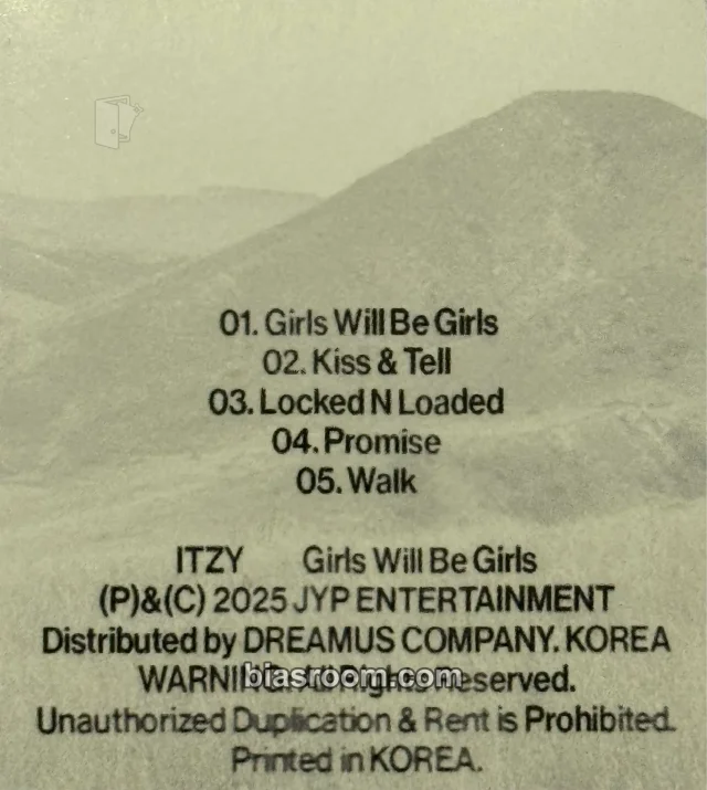 ITZY Girls Will Be Girls K-pop photocard