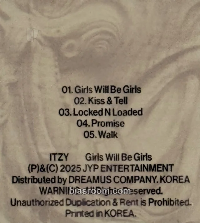 ITZY Girls Will Be Girls K-pop photocard