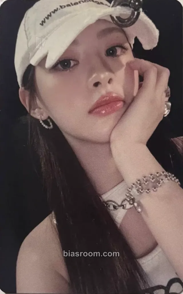 Seeun STAYC Metamorphic K-pop photocard