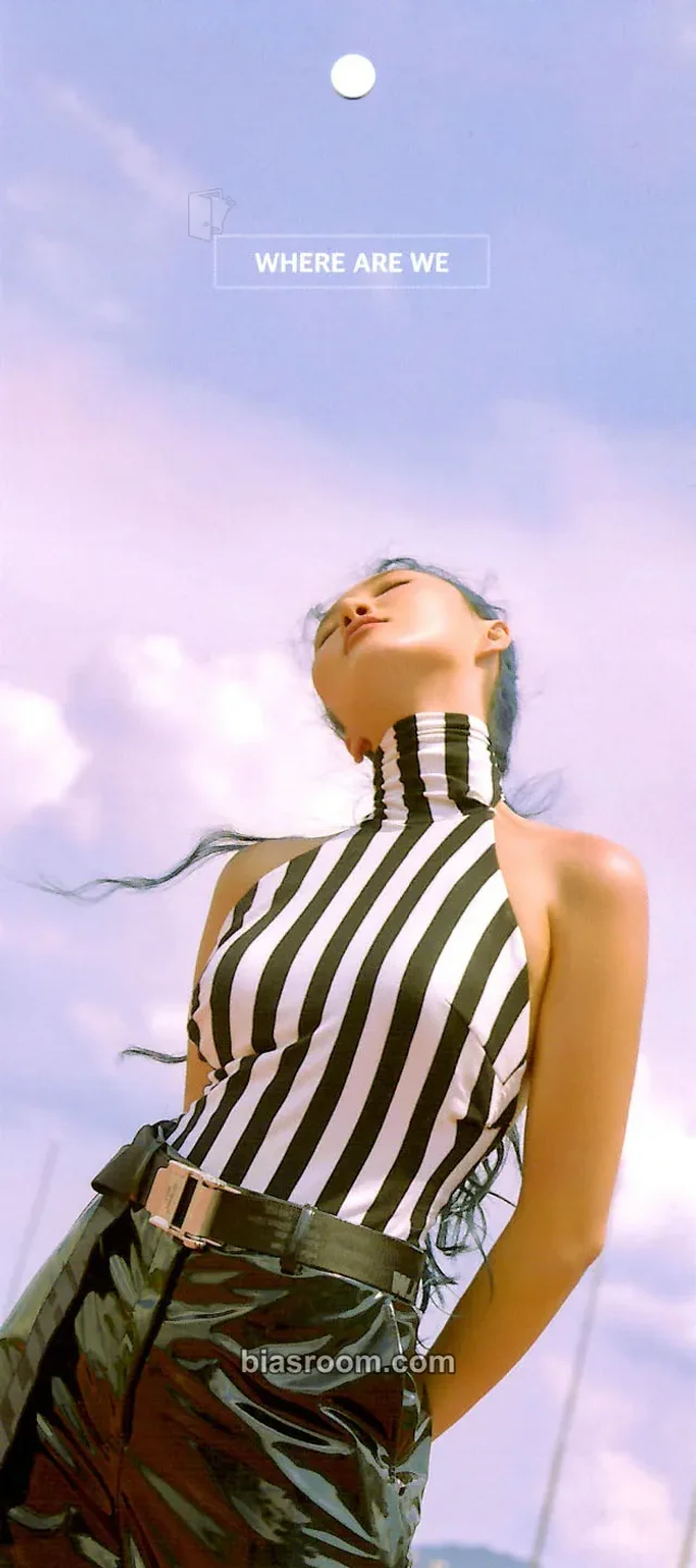 Hwasa MAMAMOO 2021 Online Concert [WAW] K-pop photocard