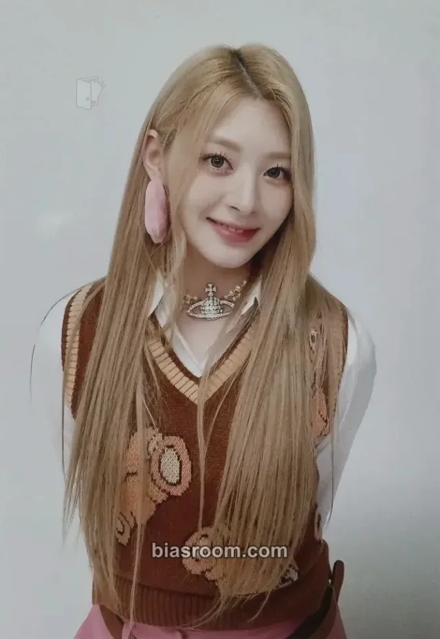 Seeun STAYC POPPY K-pop photocard