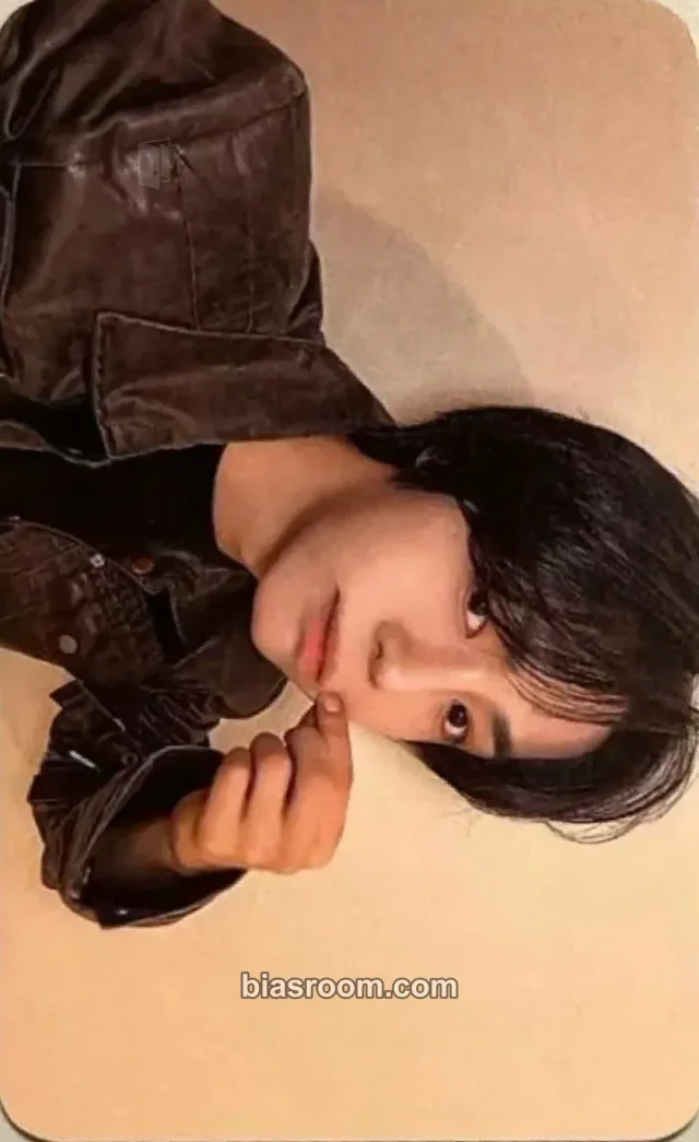 Minje ALL(H)OURS Unbound K-pop photocard