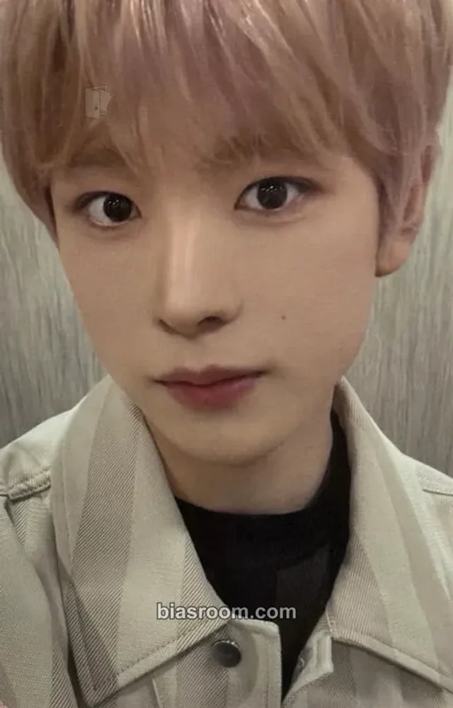 Yushi NCT WISH Wishberry bakery POP-UP MD K-pop photocard
