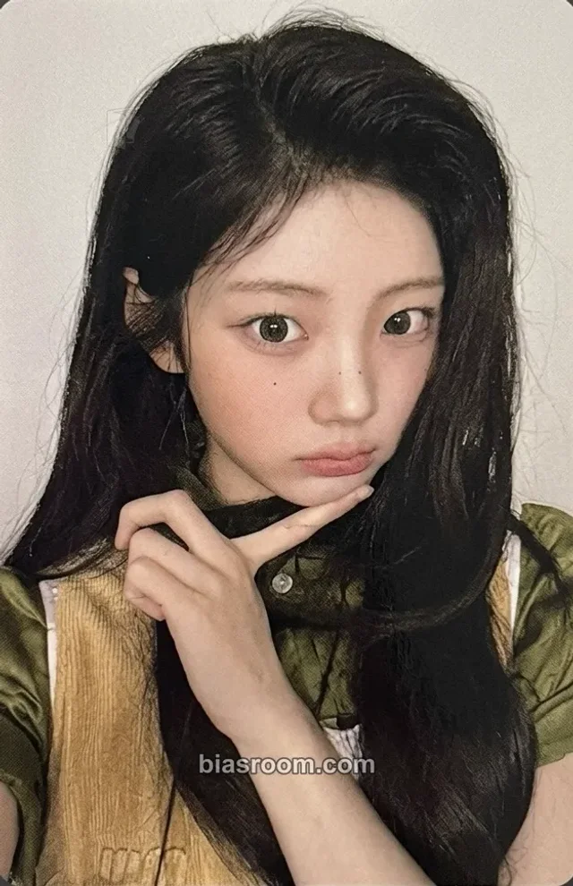 Wonhee ILLIT BREAK EVEN K-pop photocard