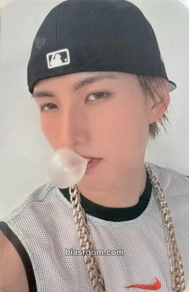 Seongil 82Major Trophy K-pop photocard