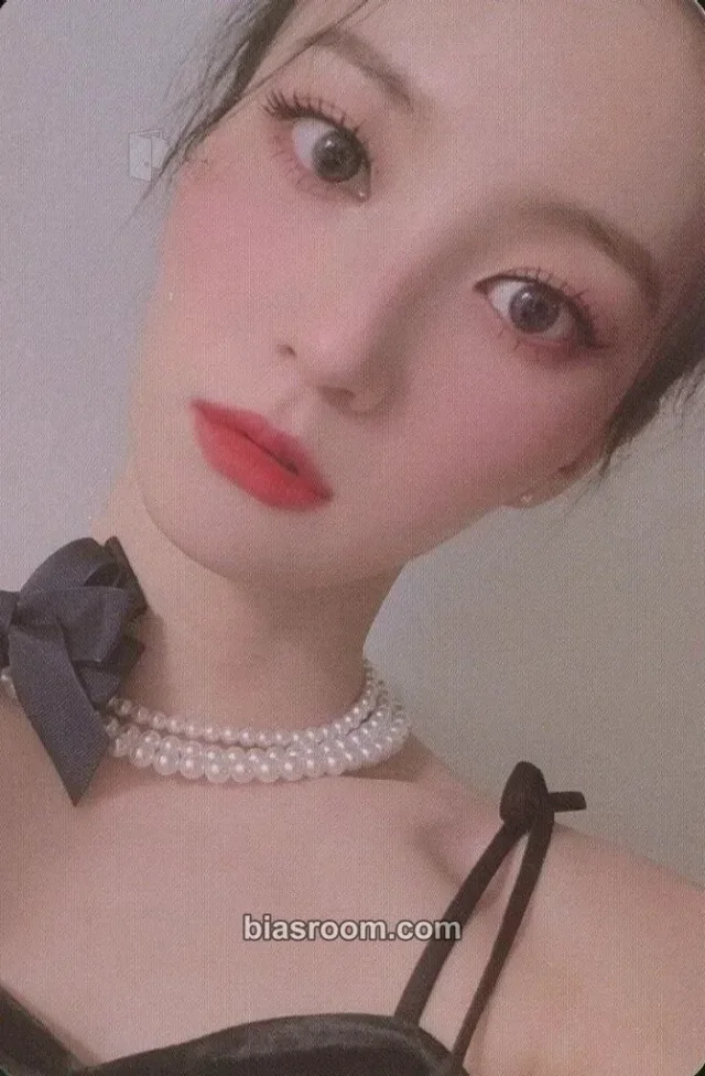 Yubin OH MY GIRL Real Love K-pop photocard