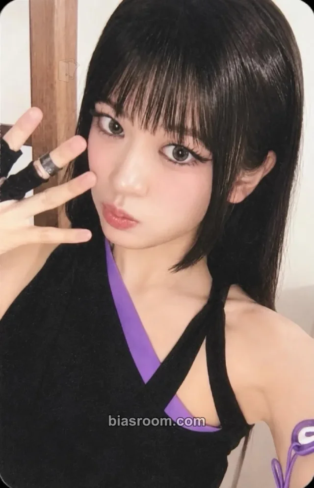 Yujin IVE Looks Can Kill K-pop photocard