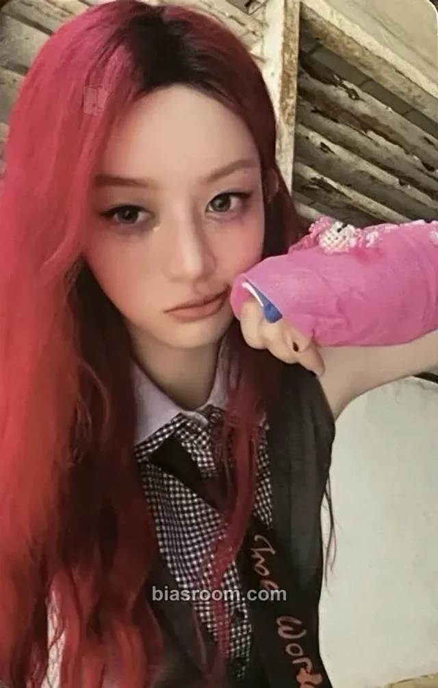 Photocard K-pop Minju ILLIT BREAK EVEN