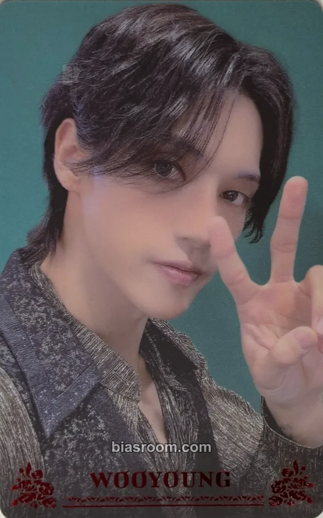 Wooyoung ATEEZ Higher Timepiece × ATEEZ K-pop photocard