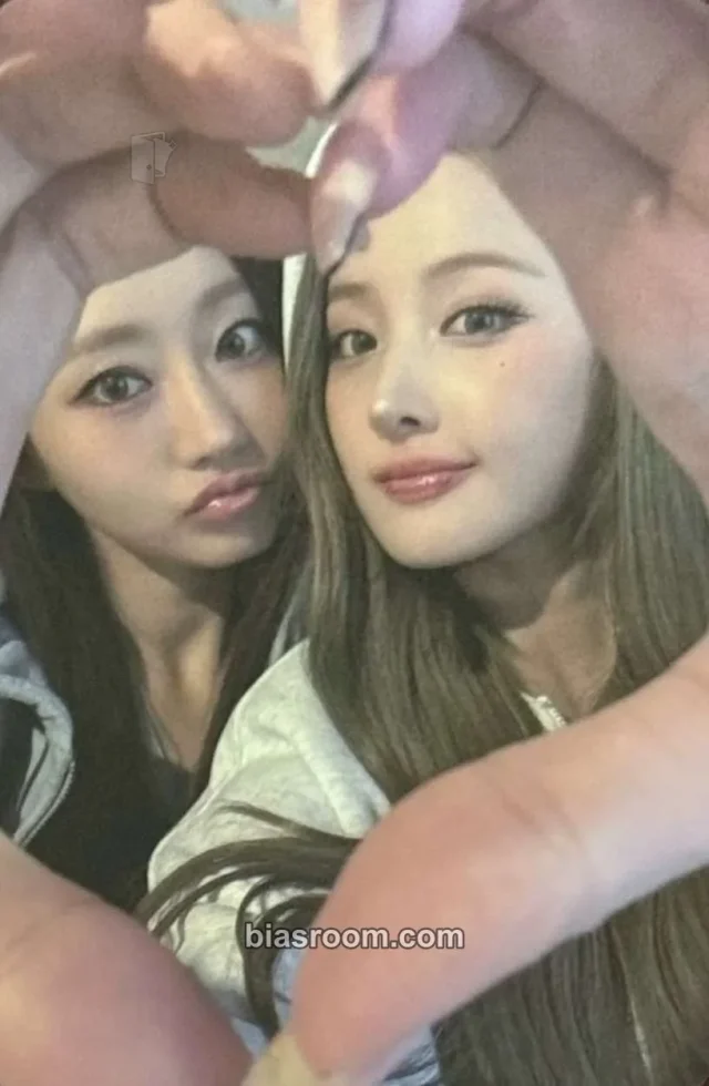KISS OF LIFE SWEAT K-pop Photocard