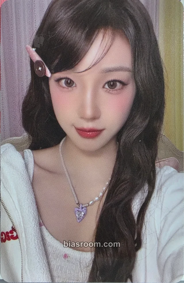 Yuqi i-dle Today With Gigi MD K-pop photocard