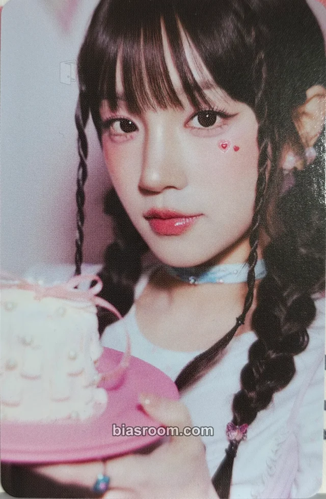 Yuqi i-dle Today With Gigi MD K-pop photocard